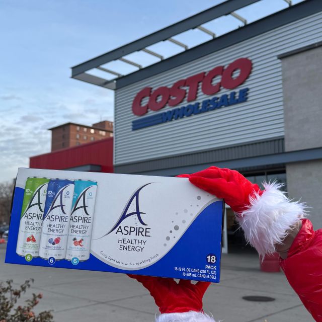 Santa brought something special to @costco in the midwest and northeast (and is delivering to more areas coming soon!)💙 Use our store locator to find Aspire at a Costco near you!

#AspireHealthyEnergyDrinks #UnextremeEnergy #EnergyNotAnxiety #Energydrinks #costco