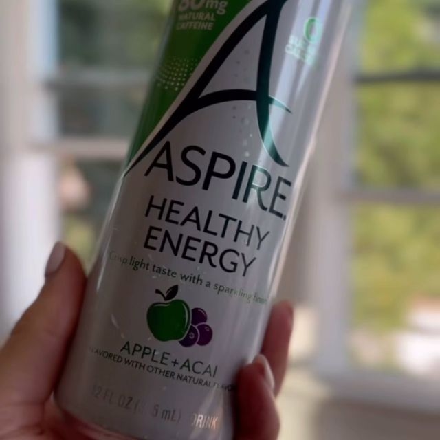 Some 10/10 ASMR on 10/10 for you ✨🍏 

#aspireenergy #energydrinks #unextremeenergy #healthyenergy #caffeinated #asmr #asmrrelax #asmrtriggers